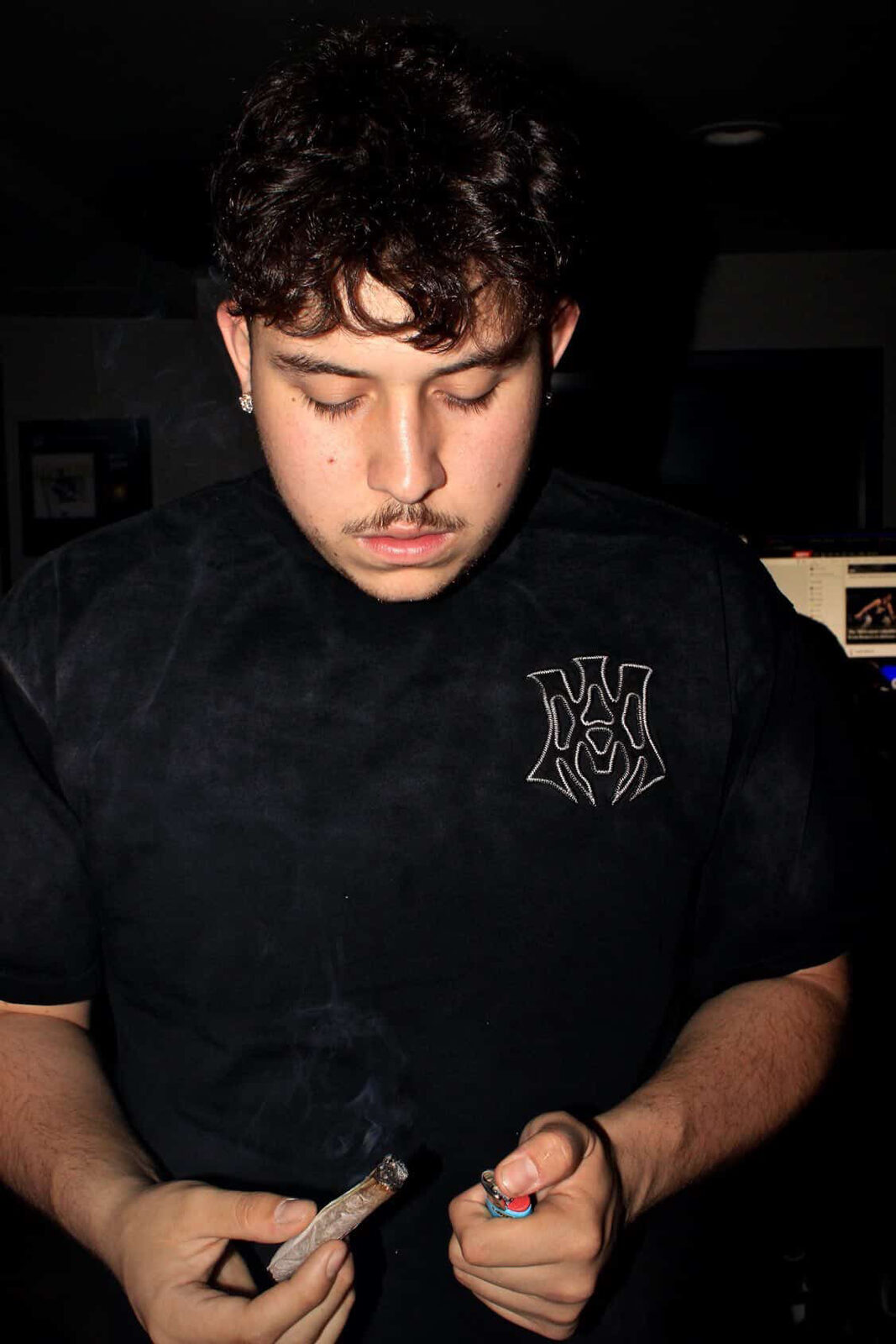YFEGUERO in studio